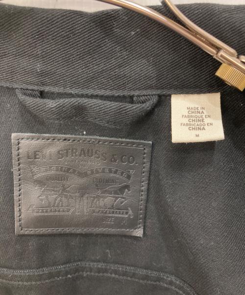 LEVI'S（リーバイス）LEVI'S (リーバイス) TYPEⅢトラッカージャケット ブラック サイズ:Ｍの古着・服飾アイテム