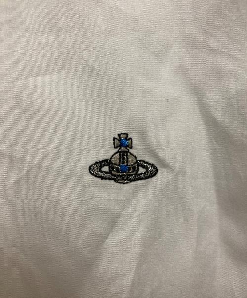Vivienne Westwood man（ヴィヴィアン ウェストウッド マン）Vivienne Westwood man (ヴィヴィアン ウェストウッド マン) 長袖シャツ ホワイト サイズ:46の古着・服飾アイテム