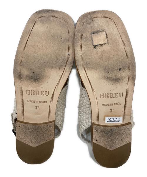 HEREU（ヘリュー）HEREU (ヘリュー) PENYO サンダル ベージュ サイズ:SIZE 41の古着・服飾アイテム