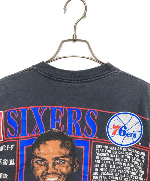 NUTMEG（ナツメグ）nutmeg (ナツメグ) 90s USA製 NUTMEG NBA 76ers 両面プリントtシャツ ブラック サイズ:XLの古着・服飾アイテム