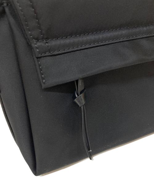TOUT Y EST（トゥティエ）TOUT Y EST (トゥティエ) SAC VOLET TOILE ブラックの古着・服飾アイテム