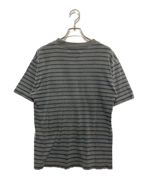 bitch skateboards（ビッチスケートボード）bitch skateboards (ビッチスケートボード) ボーダーTシャツ グレー サイズ:M/M(38-40)の古着・服飾アイテム