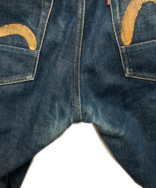 EVISU（エヴィス）EVISU (エヴィス) カモメペイントデニムパンツ インディゴ サイズ:W33の古着・服飾アイテム