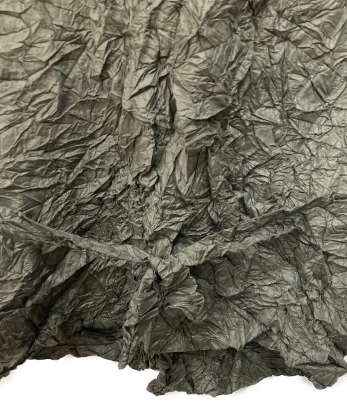 ISSEY MIYAKE PERMANENTE（イッセイミヤケ ペルマネンテ）ISSEY MIYAKE PERMANENTE (イッセイミヤケ ペルマネンテ) シワ加工ベスト グレー サイズ:Ｍの古着・服飾アイテム