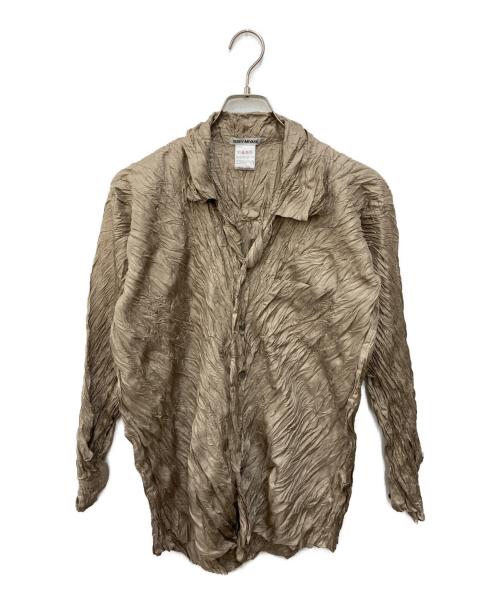 ISSEY MIYAKE（イッセイミヤケ）ISSEY MIYAKE (イッセイミヤケ) シワ加工シャツ ベージュ サイズ:Ｍの古着・服飾アイテム
