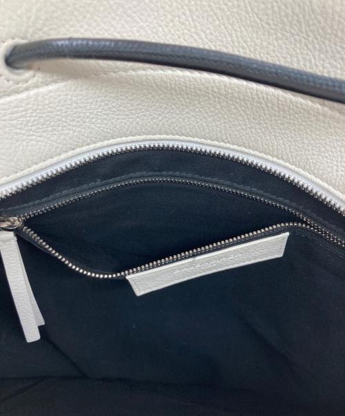 BALENCIAGA（バレンシアガ）BALENCIAGA (バレンシアガ) North South Leather Shopping Tote Bag Medium ホワイト サイズ:FREEの古着・服飾アイテム