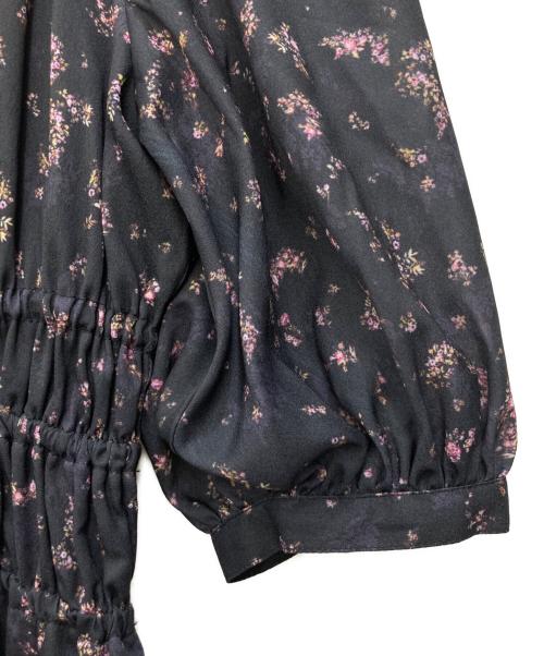 HER LIP TO（ハーリップトゥ）HER LIP TO (ハーリップトゥ) Autumn Floral Tiered Long Dress ブラック サイズ:Ｍ 未使用品の古着・服飾アイテム