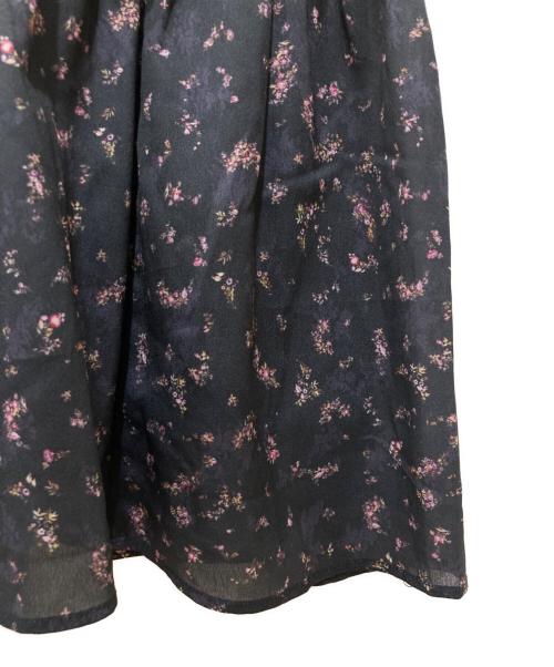 HER LIP TO（ハーリップトゥ）HER LIP TO (ハーリップトゥ) Autumn Floral Tiered Long Dress ブラック サイズ:Ｍ 未使用品の古着・服飾アイテム