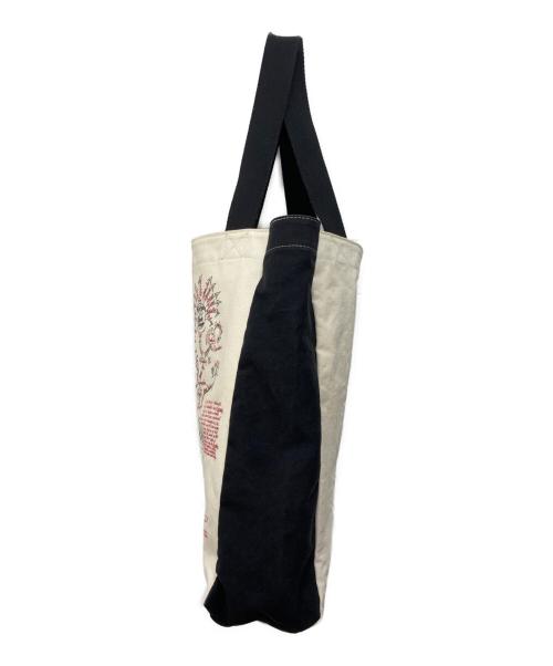 Vivienne Westwood（ヴィヴィアンウエストウッド）Vivienne Westwood (ヴィヴィアンウエストウッド) キャンバストートバッグ ブラック×アイボリーの古着・服飾アイテム