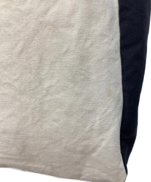 Vivienne Westwood（ヴィヴィアンウエストウッド）Vivienne Westwood (ヴィヴィアンウエストウッド) キャンバストートバッグ ブラック×アイボリーの古着・服飾アイテム