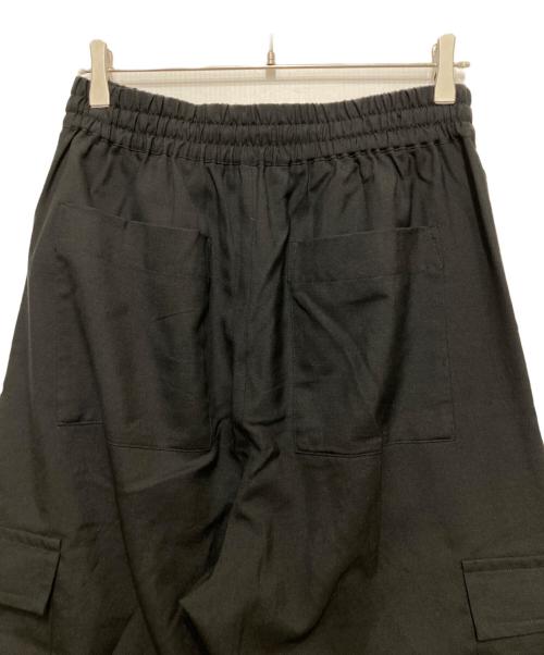 Vivienne Westwood man（ヴィヴィアン ウェストウッド マン）Vivienne Westwood man (ヴィヴィアン ウェストウッド マン) サルエルカーゴパンツ ブラック サイズ:44の古着・服飾アイテム