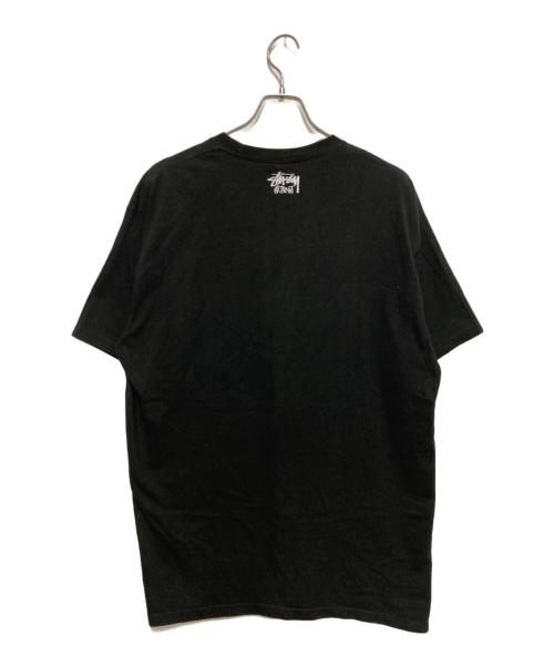 stussy（ステューシー）stussy (ステューシー) LOCAL NO.4プリントTシャツ ブラック サイズ:Lの古着・服飾アイテム