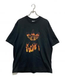 adidas（アディダス）の古着「KORNコラボtシャツ」｜ブラック