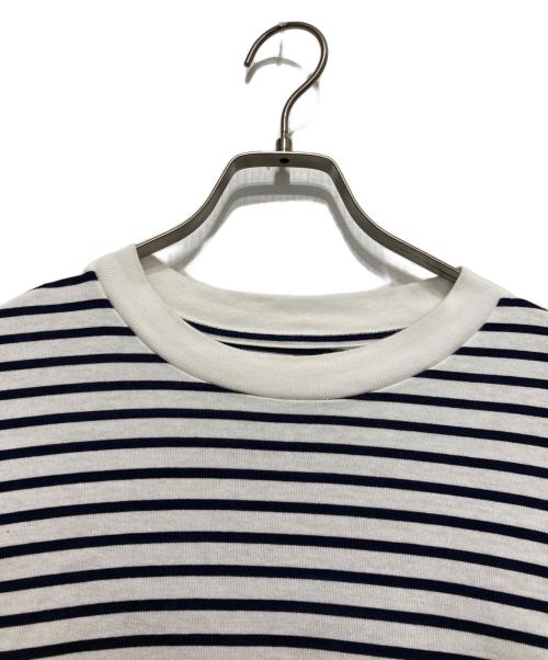 is-ness（イズネス）is-ness (イズネス) BALLOON BORDER LONG SLEEVE T-SHIRT ホワイト×ブラック サイズ:Lの古着・服飾アイテム