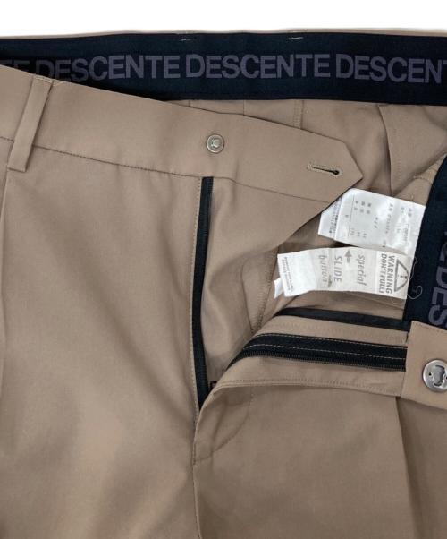 DESCENTE（デサント）DESCENTE (デサント) ワッフルパッカブル ストレッチセットアップスーツ ベージュ サイズ:Ｍの古着・服飾アイテム