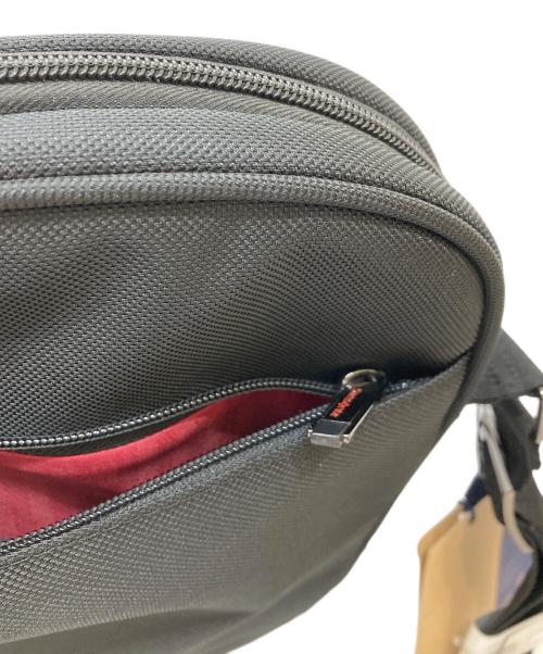 Samsonite（サムソナイト）Samsonite (サムソナイト) Vigon IIクロスボディパック ブラック 未使用品の古着・服飾アイテム