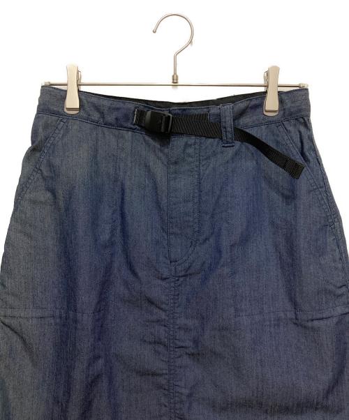 THE NORTH FACE（ザ ノース フェイス）THE NORTH FACE (ザ ノース フェイス) ナイロンデニムフィールドスカート インディゴ サイズ:M 未使用品の古着・服飾アイテム