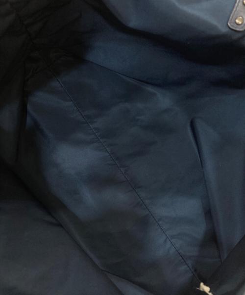 BOTTEGA VENETA（ボッテガベネタ）BOTTEGA VENETA (ボッテガベネタ) イントレッチオリュージョントートバッグ ネイビーの古着・服飾アイテム