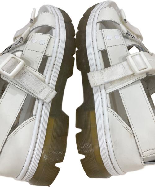 Dr.Martens（ドクターマーチン）Dr.Martens (ドクターマーチン) person サンダル ホワイト サイズ:42の古着・服飾アイテム