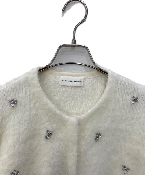 La boutique BonBon（ラブティックボンボン）La boutique BonBon (ラブティックボンボン) フェザーヤーンビジュー刺繍ジャケットカーディガン アイボリー サイズ:FREEの古着・服飾アイテム
