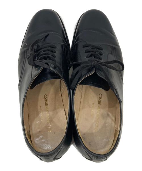 COMME des GARCONS（コムデギャルソン）COMME des GARCONS (コムデギャルソン) プレーントゥシューズ ブラック サイズ:SIZE 221/2の古着・服飾アイテム
