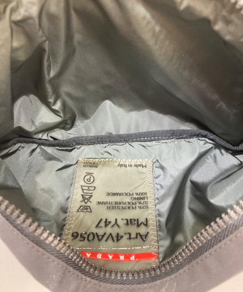 PRADA SPORTS（プラダスポーツ）PRADA SPORTS (プラダスポーツ) ウエストバッグ グレーの古着・服飾アイテム