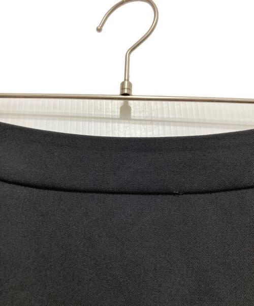 Vivienne Westwood RED LABEL（ヴィヴィアンウエストウッドレッドレーベル）Vivienne Westwood RED LABEL (ヴィヴィアンウエストウッドレッドレーベル) オーブボタンプリーツスカート ブラック サイズ:２の古着・服飾アイテム