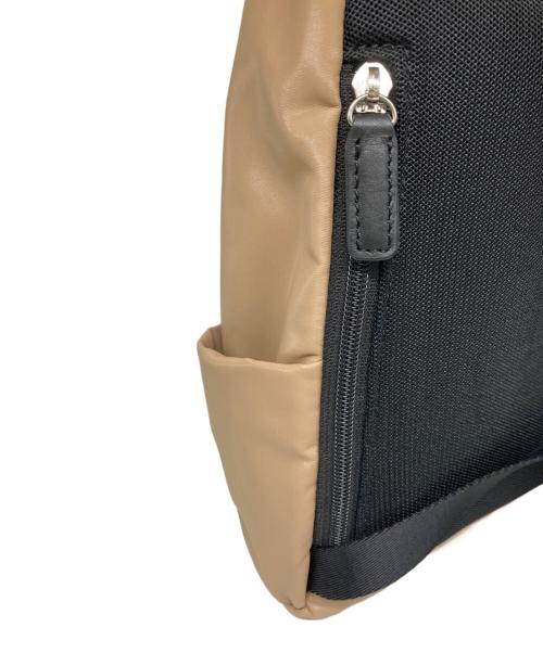 PELLE BORSA（ペレボルサ）PELLE BORSA (ペレボルサ) チアーズ ミニリュック ベージュの古着・服飾アイテム