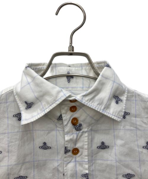 Vivienne Westwood man（ヴィヴィアン ウェストウッド マン）Vivienne Westwood man (ヴィヴィアン ウェストウッド マン) 総柄オーブ刺繍シャツ ホワイト サイズ:SIZE44の古着・服飾アイテム