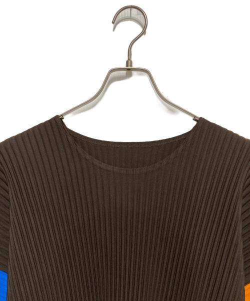 HOMME PLISSE ISSEY MIYAKE（オム プリッセ イッセイ ミヤケ）HOMME PLISSE ISSEY MIYAKE (オム プリッセ イッセイ ミヤケ) プリーツカットソー ブラウン×ブルー サイズ:FREEの古着・服飾アイテム