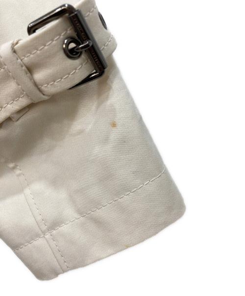 BURBERRY BLUE LABEL（バーバリー ブルー レーベル）BURBERRY BLUE LABEL (バーバリー ブルー レーベル) トレンチコート アイボリー サイズ:SIZE 40の古着・服飾アイテム