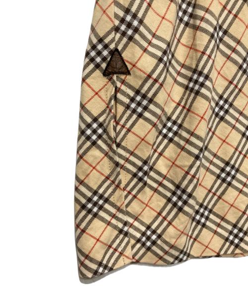 BURBERRY BLUE LABEL（バーバリー ブルー レーベル）BURBERRY BLUE LABEL (バーバリー ブルー レーベル) ノヴァチェックミニスカート ベージュ サイズ:38の古着・服飾アイテム