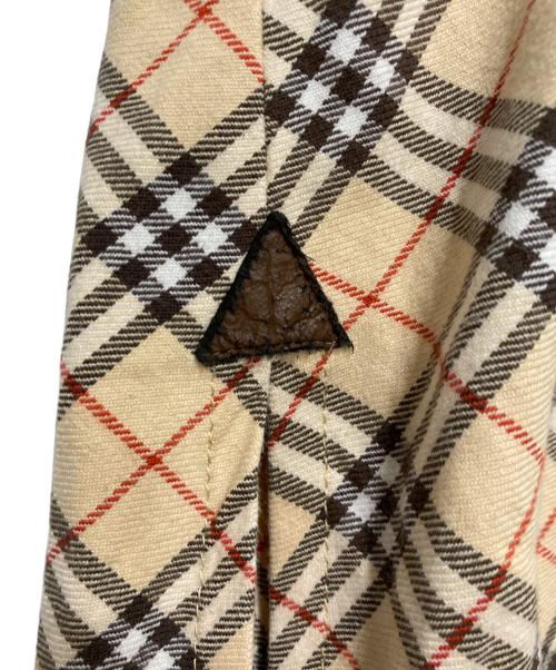 BURBERRY BLUE LABEL（バーバリー ブルー レーベル）BURBERRY BLUE LABEL (バーバリー ブルー レーベル) ノヴァチェックミニスカート ベージュ サイズ:38の古着・服飾アイテム