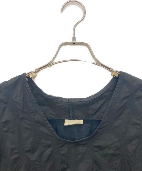 BEARDSLEY（ビアズリー）BEARDSLEY (ビアズリー) ドットリップルブラウス ブラック サイズ:Fの古着・服飾アイテム