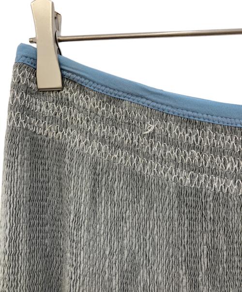 ISSEY MIYAKE WHITE LABEL（イッセイミヤケホワイトレーベル）ISSEY MIYAKE WHITE LABEL (イッセイミヤケホワイトレーベル) プリーツスカート ブルー サイズ:2の古着・服飾アイテム