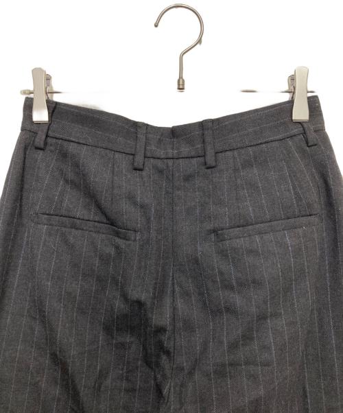 INCOTEX（インコテックス）INCOTEX (インコテックス) ストライプスラックス ネイビー サイズ:SIZE 40の古着・服飾アイテム