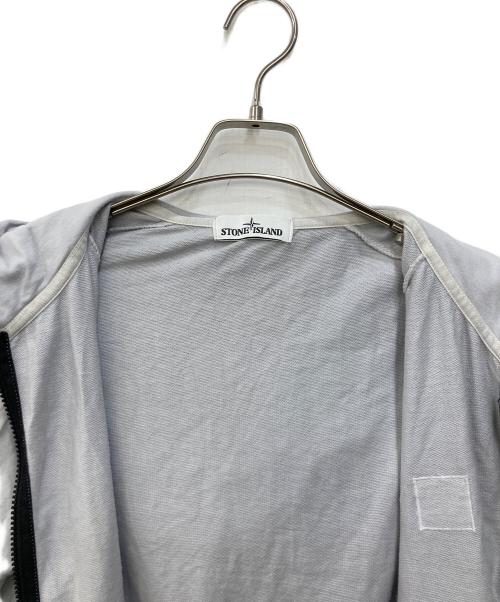 STONE ISLAND（ストーンアイランド）STONE ISLAND (ストーンアイランド) ロゴパッチジップアップパーカー グレー サイズ:Ｍの古着・服飾アイテム