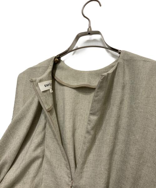 ENFOLD（エンフォルド）ENFOLD (エンフォルド) リネンライクサークルドレーププルオーバー ベージュ サイズ:38の古着・服飾アイテム