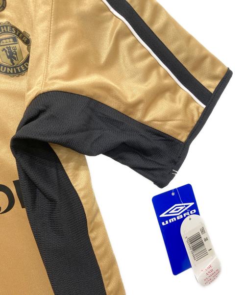 UMBRO（アンブロ）UMBRO (アンブロ) マンチェスターユナイテッド (マンチェスターユナイテッド) ゲームシャツ ホワイト サイズ:M 未使用品の古着・服飾アイテム