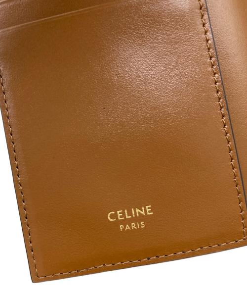 CELINE（セリーヌ）CELINE (セリーヌ) トリオンフパスポートケース ブラウンの古着・服飾アイテム