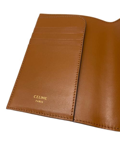 CELINE（セリーヌ）CELINE (セリーヌ) トリオンフパスポートケース ブラウンの古着・服飾アイテム