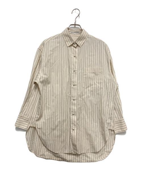 23区（ニジュウサンク）23区 (ニジュウサンク) CANCLINI ポケット付き パールボタン シャツブラウス ベージュ サイズ:32の古着・服飾アイテム