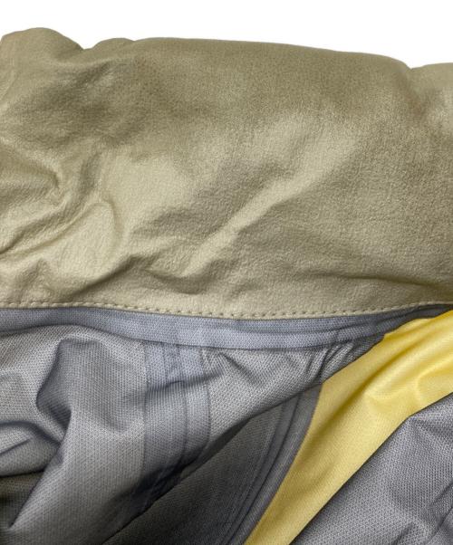 THE NORTH FACE（ザ ノース フェイス）THE NORTH FACE (ザ ノース フェイス) GTX Track Jacket　ゴアテックストラックジャケット ベージュ サイズ:SIZE Lの古着・服飾アイテム