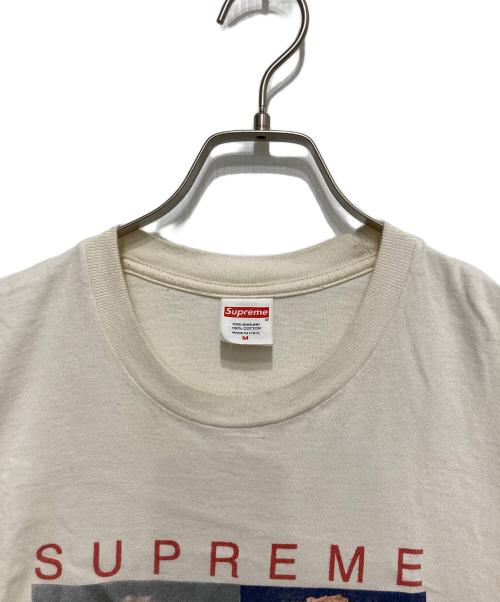 SUPREME（シュプリーム）Supreme (シュプリーム) Disney (ディズニー) Rowlf Tee　ロルフ ティー ベージュ サイズ:Mの古着・服飾アイテム