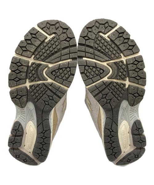 NEW BALANCE（ニューバランス）NEW BALANCE (ニューバランス) M2002 グレー サイズ:SIZE 28cmの古着・服飾アイテム