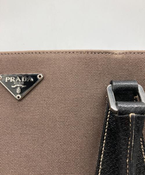 PRADA（プラダ）PRADA (プラダ) 三角プレートキャンバスレザートートバッグ ブラウンの古着・服飾アイテム