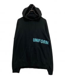 uniform experiment（ユニフォームエクスペリメント）の古着「LOGO SWEAT HOODIE」｜ブラック