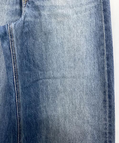 moussy（マウジー）moussy (マウジー) CROSS WAIST WIDE ストレート インディゴ サイズ:２ 未使用品の古着・服飾アイテム