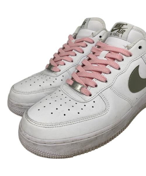 NIKE（ナイキ）NIKE (ナイキ) ローカットスニーカー White/Light Army サイズ:28.5の古着・服飾アイテム