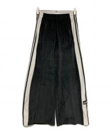 adidas（アディダス）の古着「W ADIBREAK VELOUR TP」｜ブラック